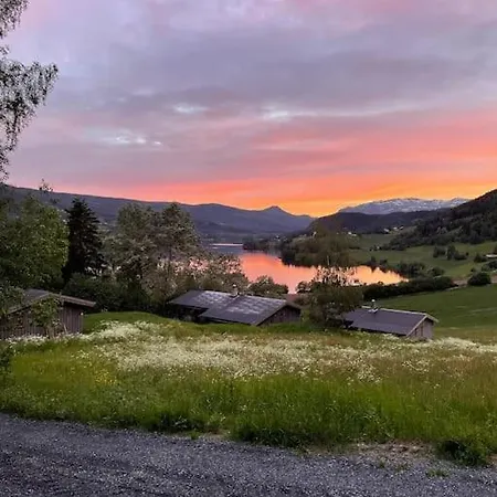Lomen Gardshytter, Valdres